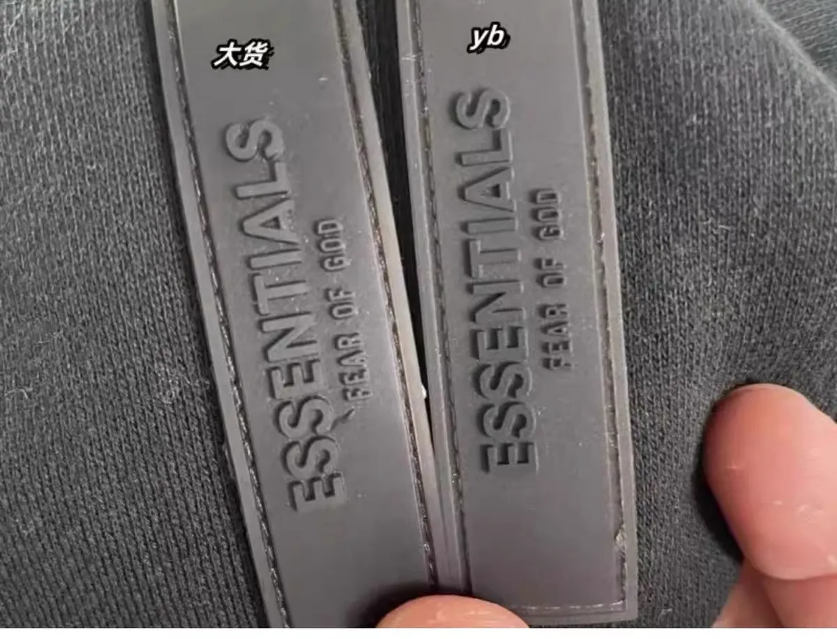 🦋 、Hot Sale🦋 108 【 】 FEAR OF GOD ESSENTIALS FOG Same Style New Arrival LOGO ， Hot Sale Hot Sale， ！ FOG ， ！ Versatile ！ ESSENTIALS FEAR OF GOD savdni 3000W ， ， 。【 LOGO FEAR A ，A ， 】 ， ， ， 。 ： Black Size：XS-XL